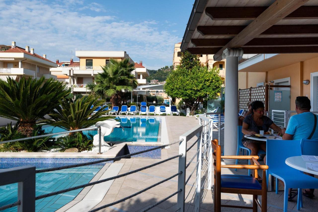 Hotel Paradiso Grottammare Exteriér fotografie