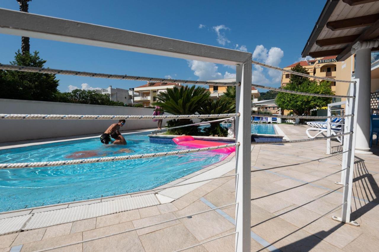 Hotel Paradiso Grottammare Exteriér fotografie